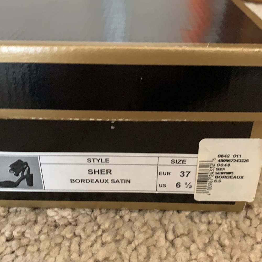 Ava & Aiden Sher satin heels - Picture 4 of 4